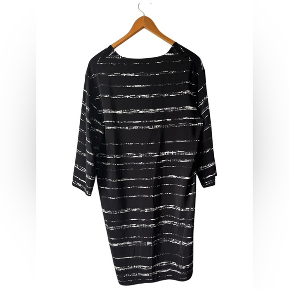 Vince Shadow Stripe V-Neck 100% Silk Tunic Dress - Picture 6 of 16